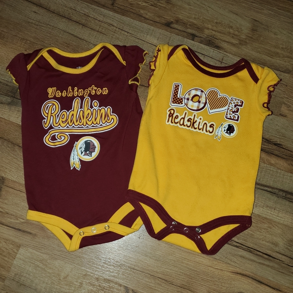 Girls onsie size 6-9 months